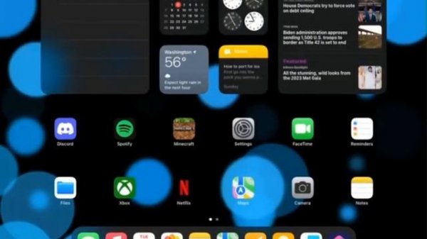 How To Get CUSTOM CAPES in MCPE 1.19 & 1.20! - Minecraft Bedrock Edition (Get Your Own Capes)