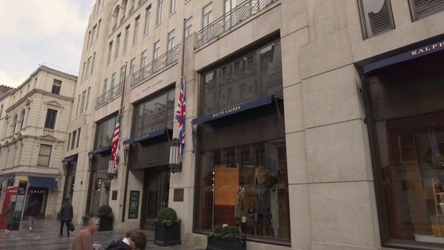 London Walk from Piccadilly Circus to Annabel’s Amazon Rainforest Façade with Jaguars смотреть онлайн