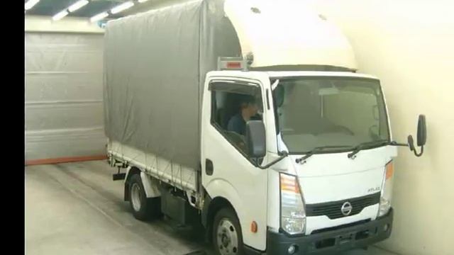 2010 NISSAN ATLAS __ TZ2F24