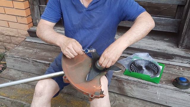 Знали ли вы этот секрет ножа для бензокосы? смотреть онлайн