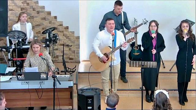 Святой Бог / Пение смотреть онлайн