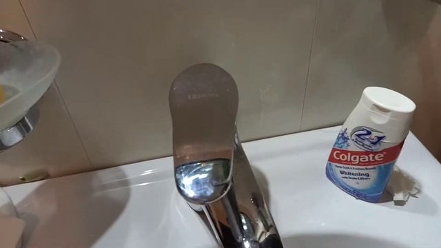 Чтобы зеркало незапотевало. .Немножко уборки. смотреть онлайн