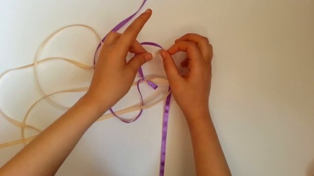 Плетение фенечки 