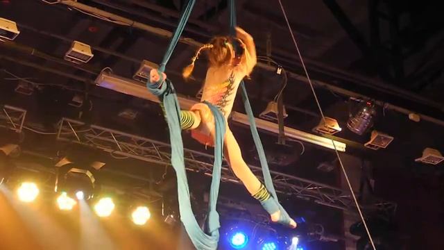 Воздушные полотна Толмачева Марго 7 лет. 2018г. смотреть онлайн