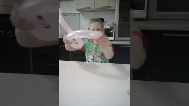 Лебедь из шарика за 30 секунд. смотреть онлайн