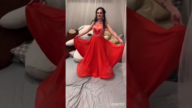 Красное платье на все случаи жизни? смотреть онлайн