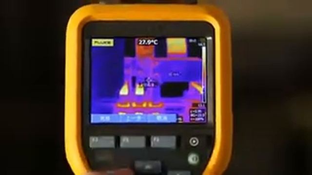 FLUKE TiS40 可移動點 смотреть онлайн
