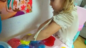 Лера ИСПОРТИЛА ВСЕ СЛАЙМЫ? Маргарита НЕ ХОЧЕТ ДЕЛИТЬСЯ!