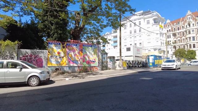 Walking along Naschmarkt, Vienna's most famous Market - Wienzeile & Otto Wagner Architecture смотреть онлайн
