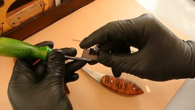 Заточка кромкореза. Проверенный способ как заточить кромкорез. смотреть онлайн