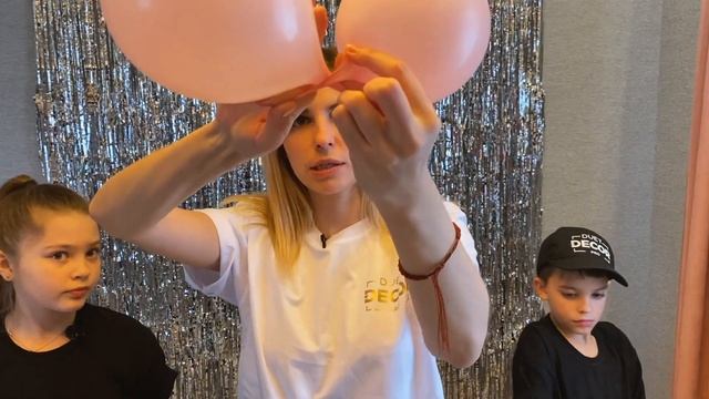 Фотозона своими руками. DIY декор на день рождение. Фотозона с Единорогами от Duet Decor смотреть онлайн