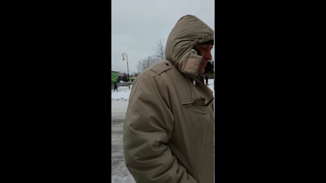 На меня напала собака в парке Царицыно // 22 декабря 2018 смотреть онлайн