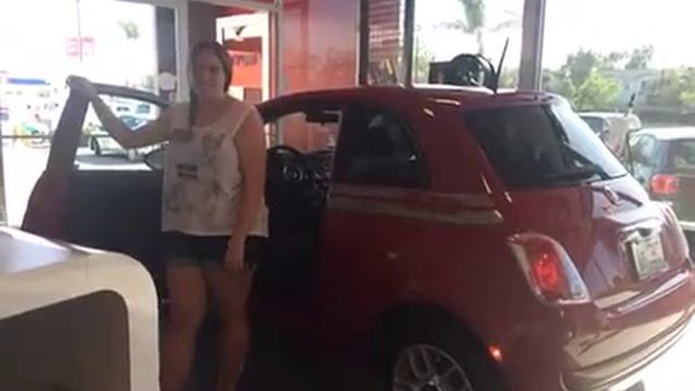 Orange Coast Fiat Reviews: Testimonial by Jennifer G about a 2015 FIAT 500 смотреть онлайн