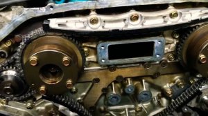 Ремонт двигателя infinity m35x 3,5l  Замена цепей ГРМ, помпы.