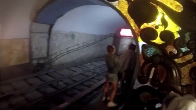 Новоафонское пещерное метро смотреть онлайн