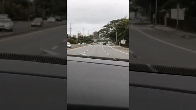 Around the Queen's Palace. Вокруг Королевского Дворца. Рассказываю #hawaii #honolulu смотреть онлайн