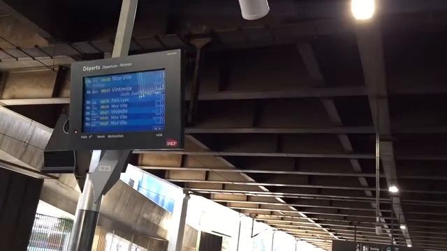 Gare-de-Cannes-YouTube.mp4 смотреть онлайн