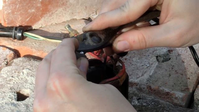 1960s Black & Decker Hedge Trimmer: Antique Tool Restoration / Repair смотреть онлайн