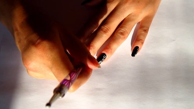 Black and white manicure / Черно-белый маникюр ( 2 -10 ) смотреть онлайн