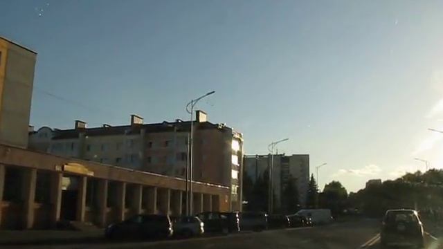 Kate BY. Едем в Польшу через Гродно. По пути покормили собаку, увидели сахарный завод и сам город. смотреть онлайн