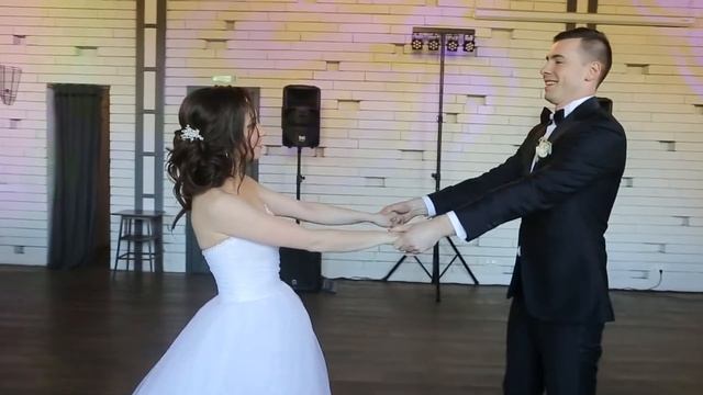 Wedding dance, Aygul and Denis, Scorpions - Still Loving you смотреть онлайн