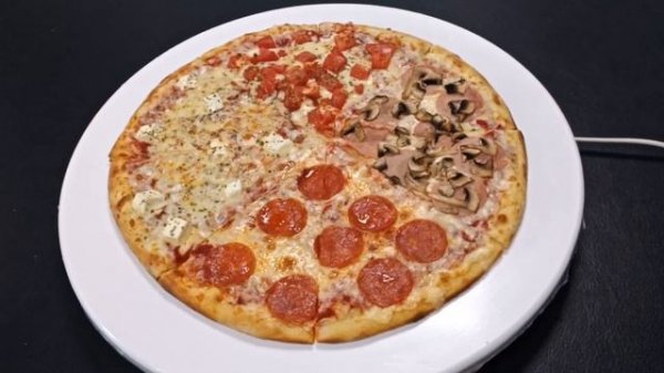 Dodopizza. Как преображается Додо пицца под светодиодным освещением.