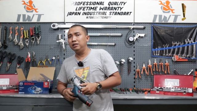 build quality & power nya gausah di ragukan lagi !!!! | Bosch Circular Saw GKS 12V-LI смотреть онлайн