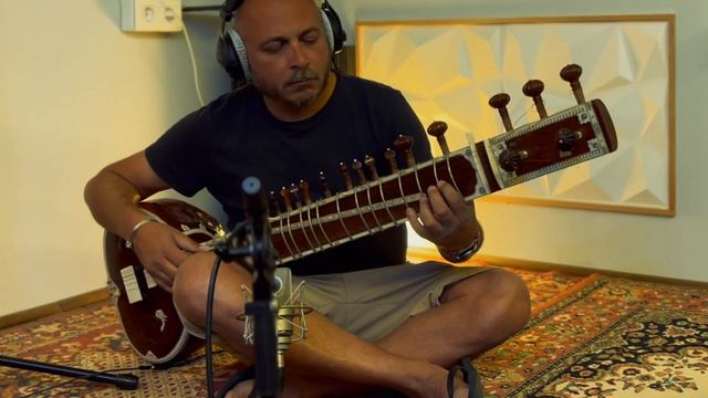 Neumann tlm 103 -Sitar смотреть онлайн