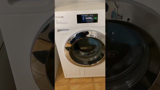 Miele Waschtrockner WTW 870 WPM 9/6 Kg смотреть онлайн