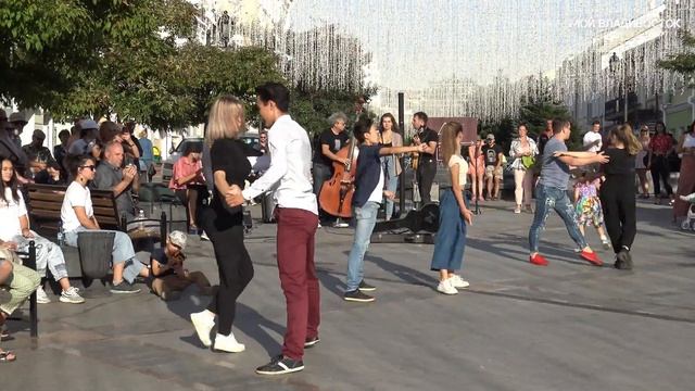 Владивосток трио "МОХИТО" и студия танцев "Траектория" - Sway (21 августа 2020). смотреть онлайн