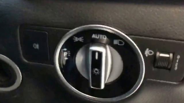 2015 MERCEDES BENZ B CLASS 180 SE AUTO смотреть онлайн