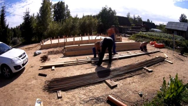 УСТАНОВКА ОПАЛУБКИ, УТЕПЛЕНИЕ ДНА, ВЯЗКА АРМАТУРЫ И ПРИЕМКА БЕТОНА #3 смотреть онлайн