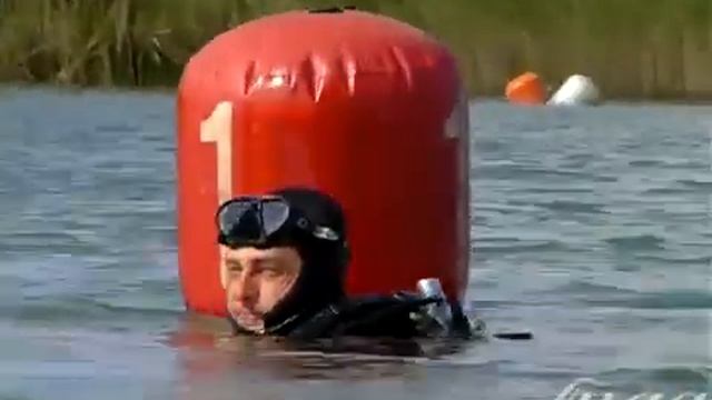 В Лиде соревновались спасатели-водолазы МЧС смотреть онлайн