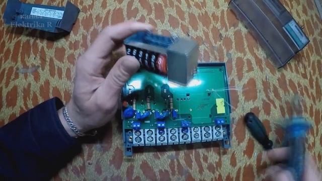 Меркурий 231ам01 разбираем электросчётчик. Что внутри. смотреть онлайн