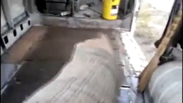 Сварочный марафон: переварка правой бочины, лонжеронов, стоек, жопы, финиш. Антикор днища. Ч5 смотреть онлайн