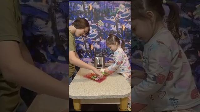 Приготовил сэндвич. Обзор тостер Kitfort KT-2048 #kitfort, #kitfortKT-2048, #отличныйсэндвич#kitfor