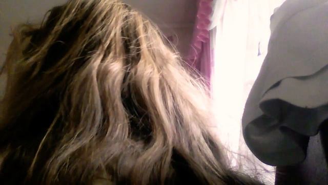 Извини Вероника но этот ролик не такой как хотелось смотреть онлайн