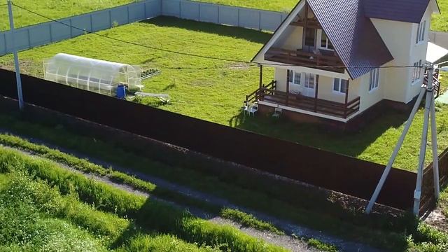 Мы построили забор.