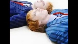 Нас называют близнецы(Братья Грим)