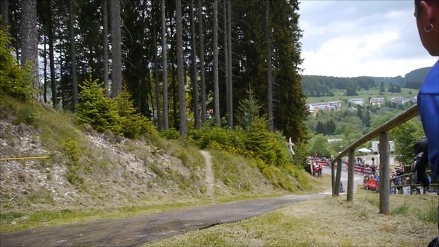 Dreckeimerrennen in Titisee-Neustadt смотреть онлайн