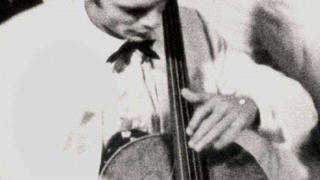 Marco Scano: François Couperin (Cassadó), Pastorale смотреть онлайн