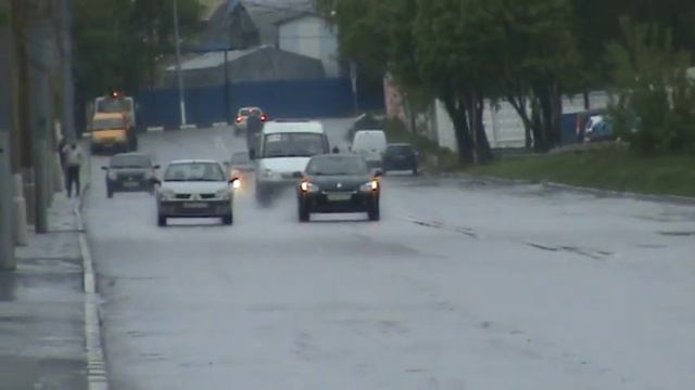 Symbol 1,4 8V MT VS Fluence 1,6 16V MT - 0-400 m. Заезд № 2 смотреть онлайн