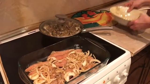 куриная грудка с грибами и овощами в минеральной воде (диетическое блюдо) смотреть онлайн