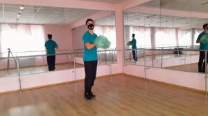 Танец с помпонами