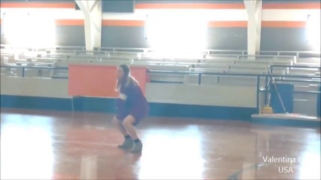 США: ШКОЛЬНОЕ ШОУ ТАЛАНТОВ. Катя танцует. (Talent show at school) смотреть онлайн