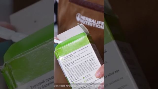 Рецепт оладьев с зелёным горошком от Herbalife Nutrition и Максима Лызо