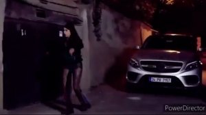 Таких как она не водят в кино