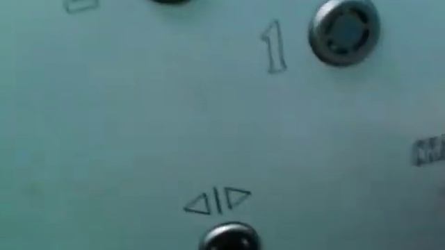 как я застрял в лифте смотреть онлайн