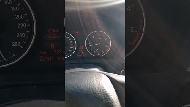 BMW X5 E70 замена лампочки заднего хода смотреть онлайн