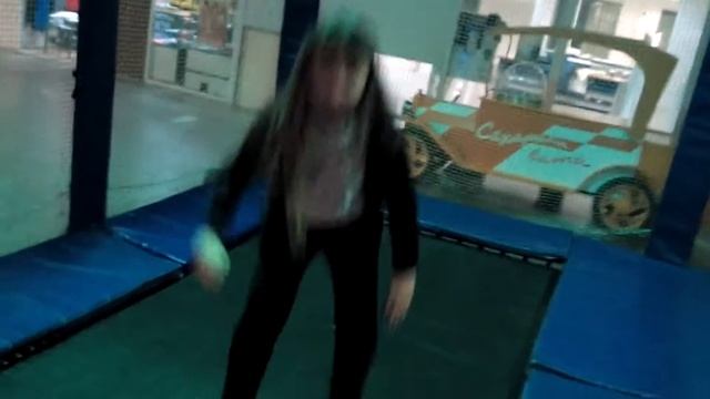 Ура моя попа встала с места смотреть онлайн